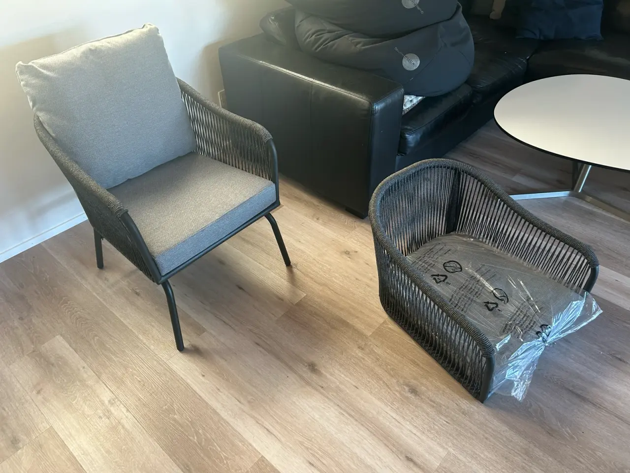 Billede 4 - Lækker stabilt loungesæt