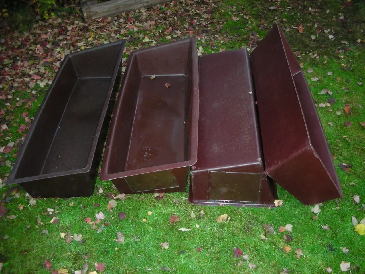 Billede 2 - plantekasser/fodertrug.m.m.