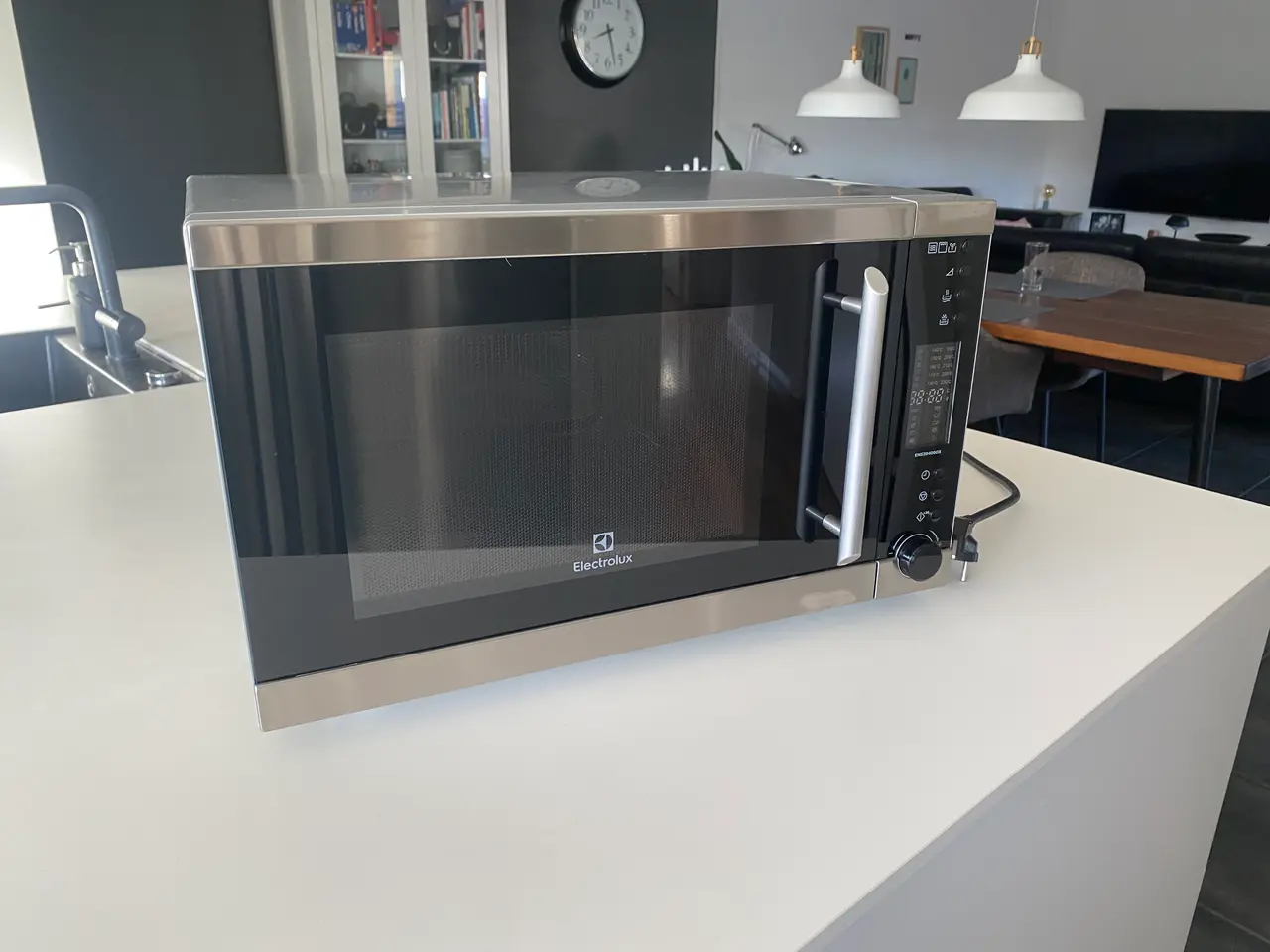 Billede 1 - Electrolux Kombiovn. Mikro, Grill og Varmluft XL (