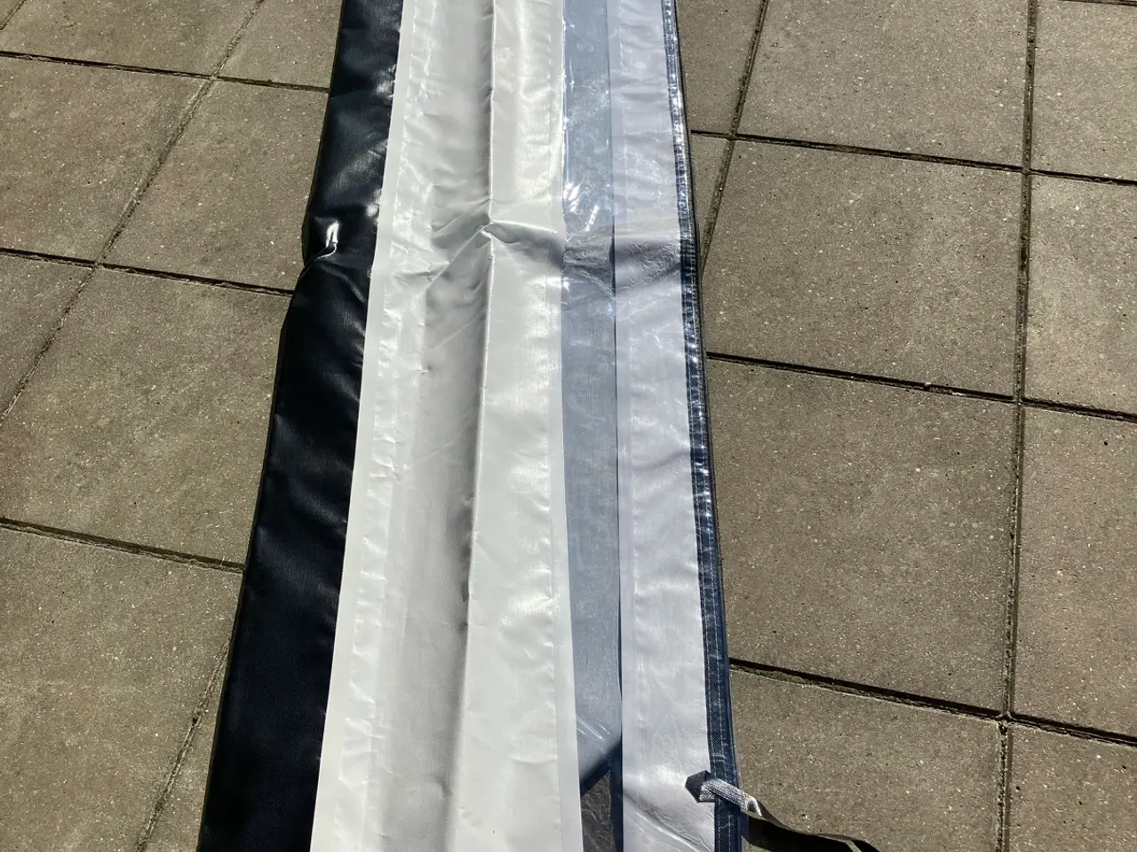 Billede 2 - Thule rainblocker 2 sider og 1 front