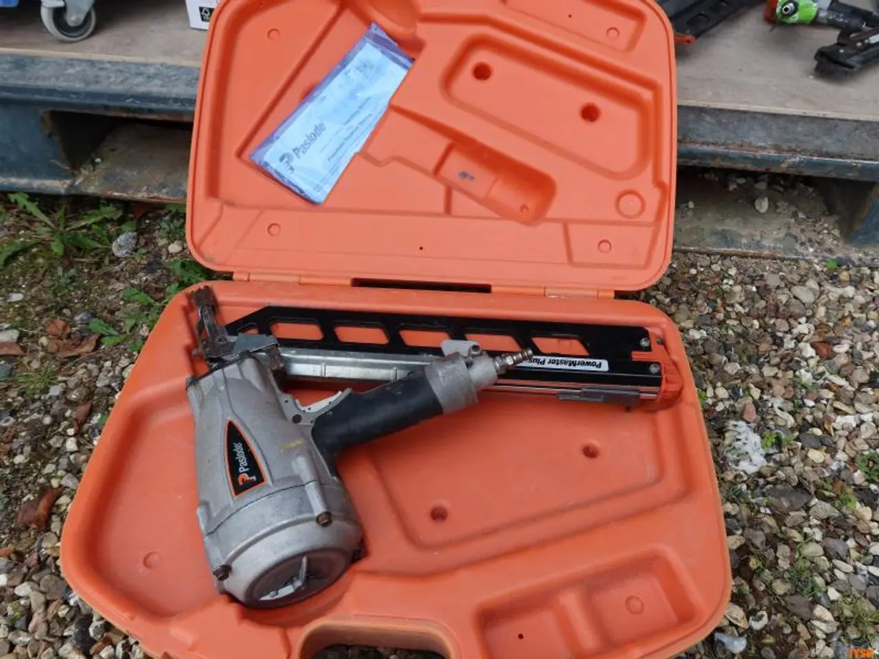 Billede 1 - SØMPISTOL.