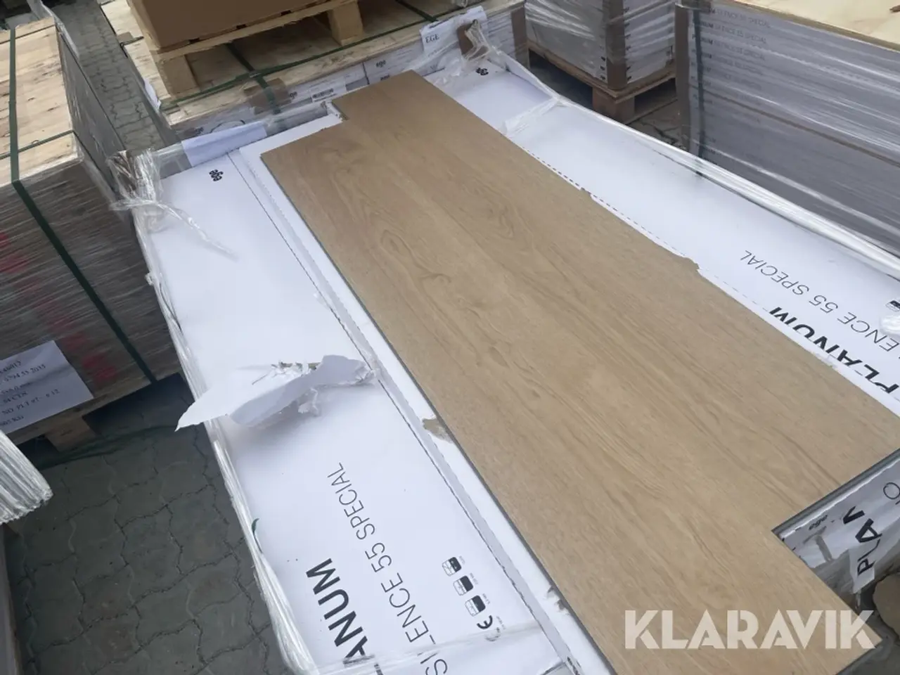 Billede 3 - Gulv Ege SPC vinyl 55 speciel eg 110 kvadratmeter