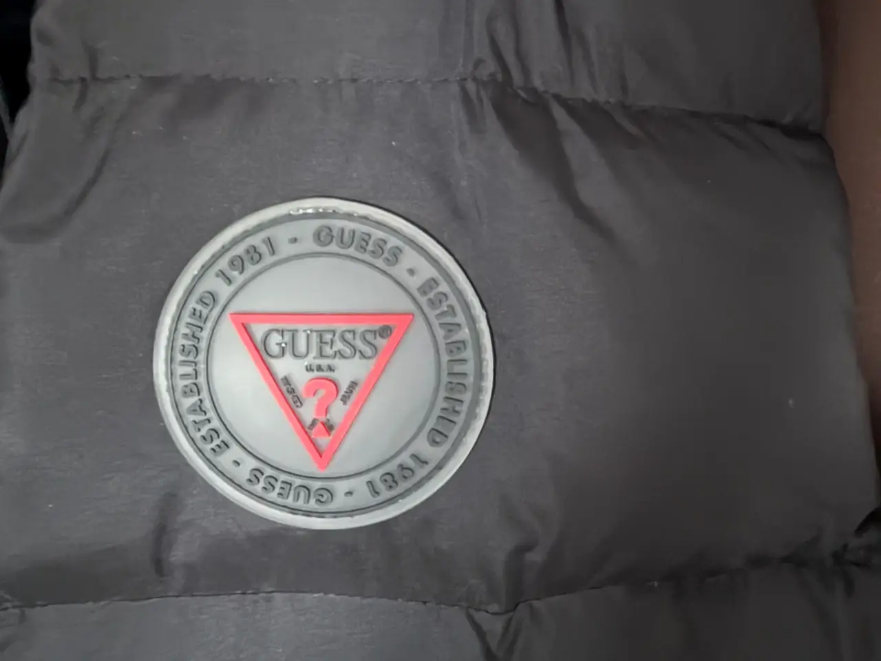 Billede 7 - Guess Dyn jakke - Vind og vandtæt