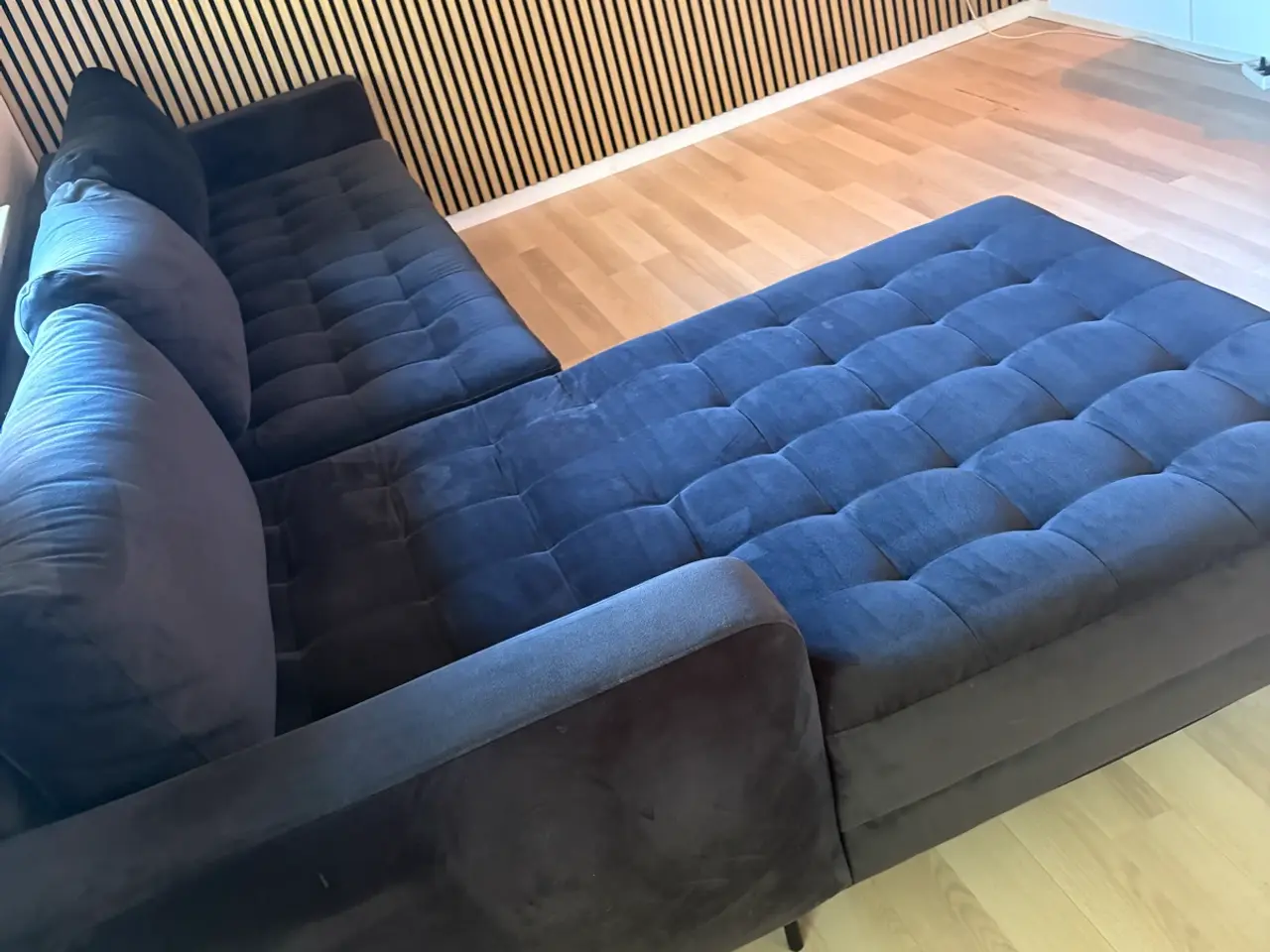 Billede 3 - Velour sofa