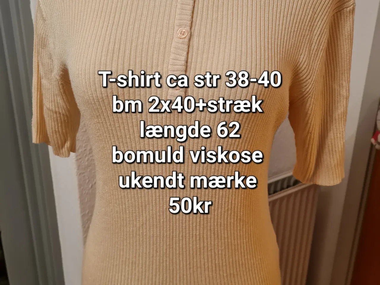 Billede 1 - T-shirt ukendt mærke ca str m-L
