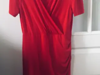 Rød Kjole h