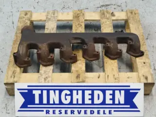 John Deere 3040 Udstødningsmanifold R80982