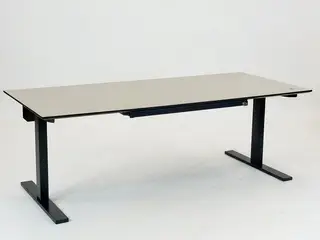 Linak Hæve/sænkebord – Beige/Sort Stel 180x80 cm