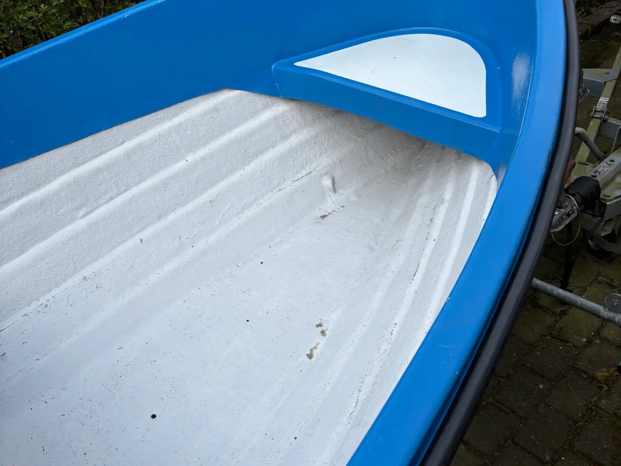 Billede 3 - Dejlig jolle med motor og trailer