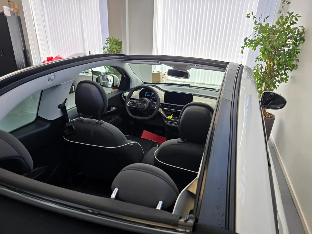 Billede 4 - Fiat 500e 42 Icon Cabrio