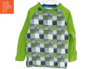 Langærmet bluse med mønster fra Name It (str. 104)
