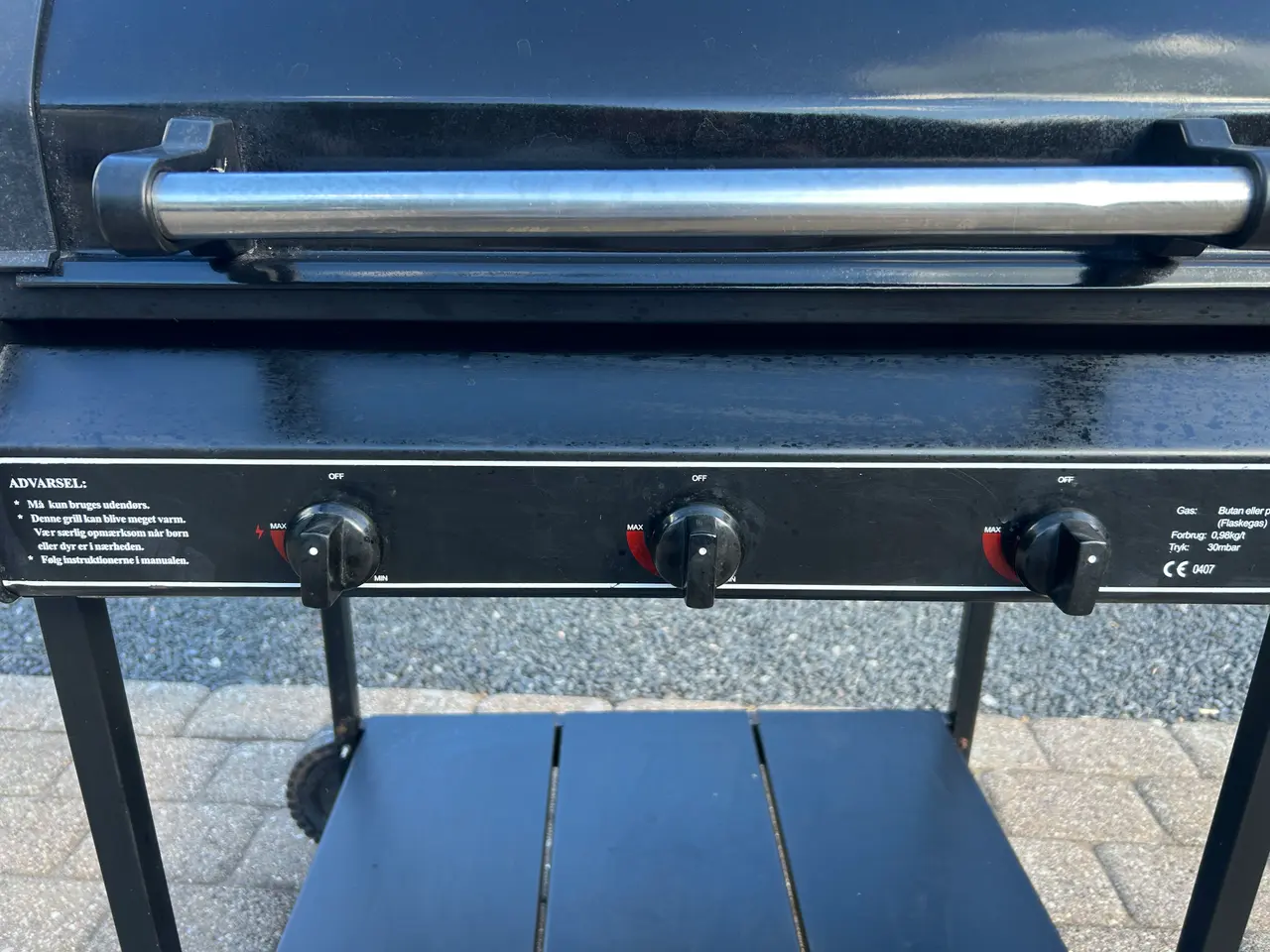 Billede 3 - Stor gasgrill med 3 brænder