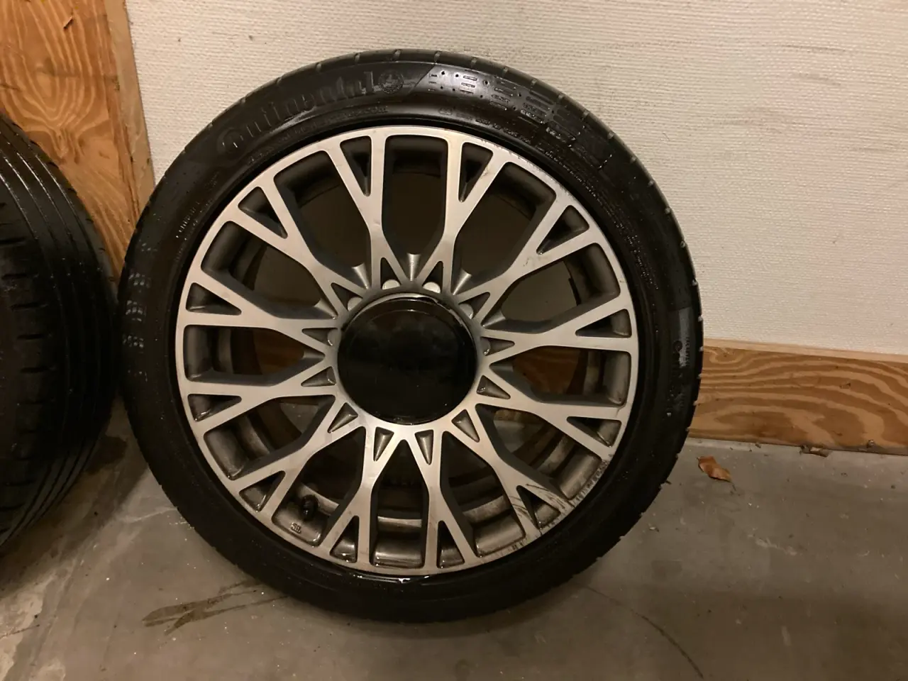 Billede 4 - Originale Fiat 500 16” Dolce Vita fælge vinterhjul