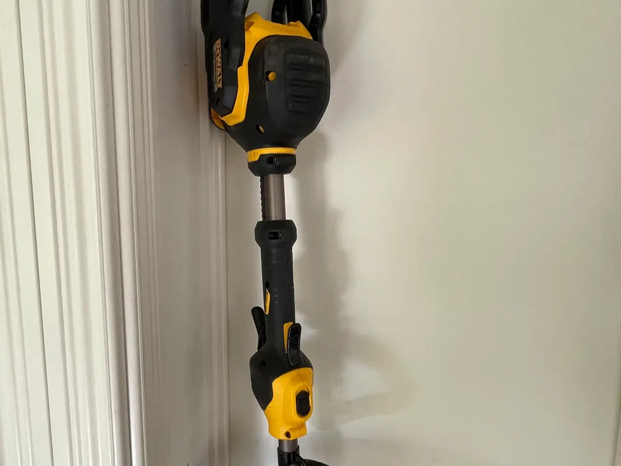 Billede 10 - Dewalt Græstrimmer DCM5713N 54V