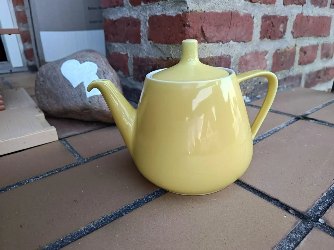 Billede 1 - Villeroy & Boch Gul Te kande fra 60'erne