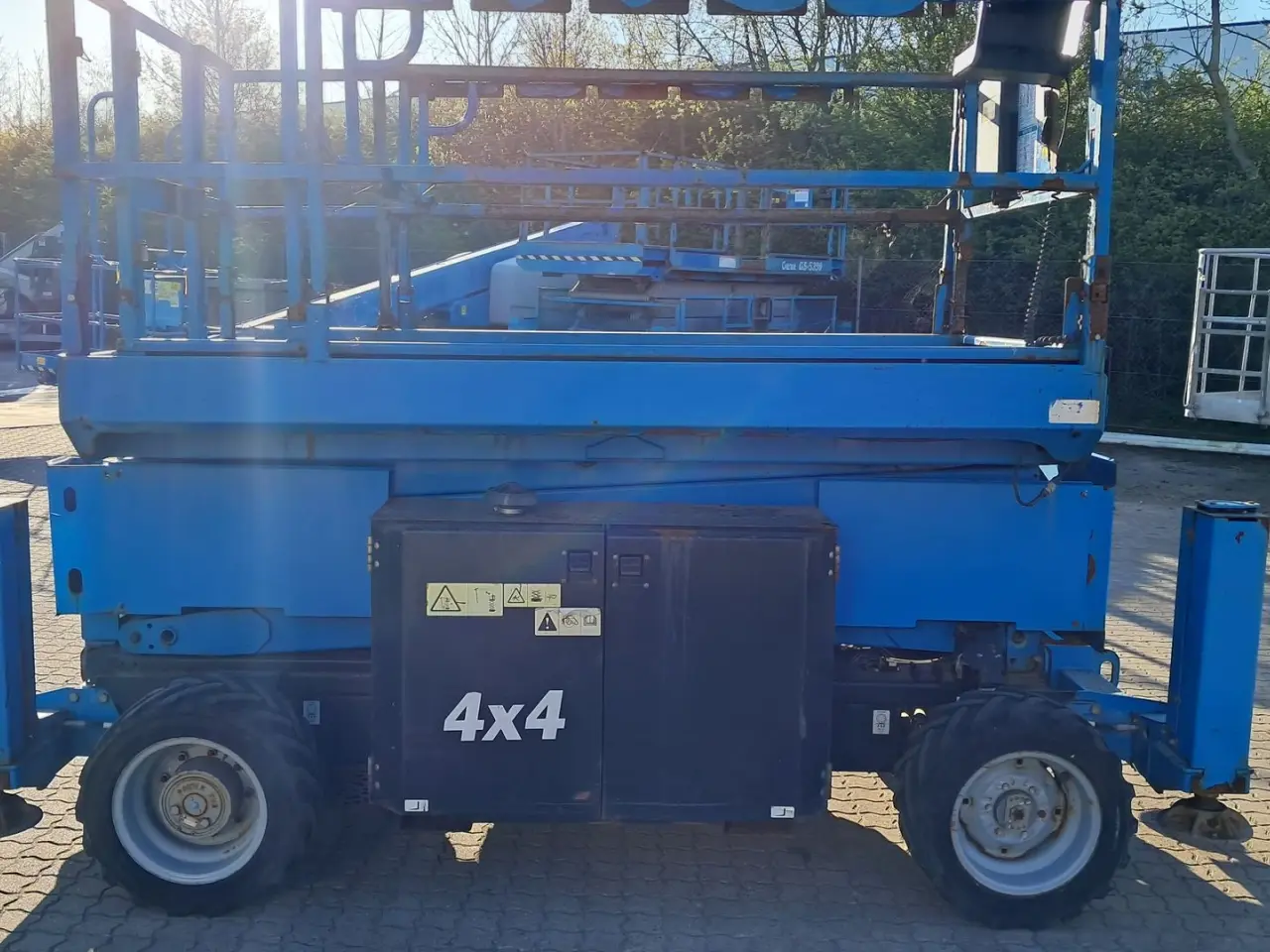 Billede 4 - Genie GS-3365 RT 12 m terrængående saxlift