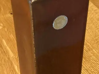 Glaceret vase i stentøj/porcelæn