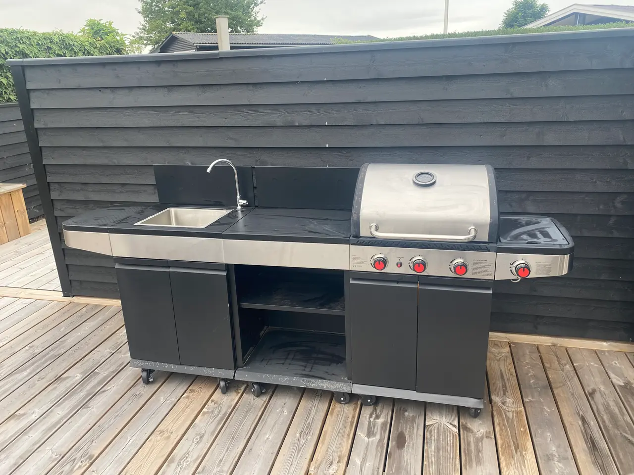 Billede 1 - Udekøkken med Gasgrill
