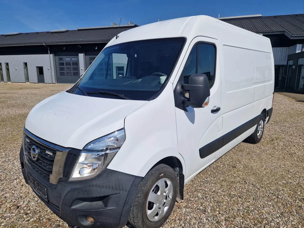 Billede 1 - Nissan NV400 2,3 dCi 150 L2H2 Kassevogn