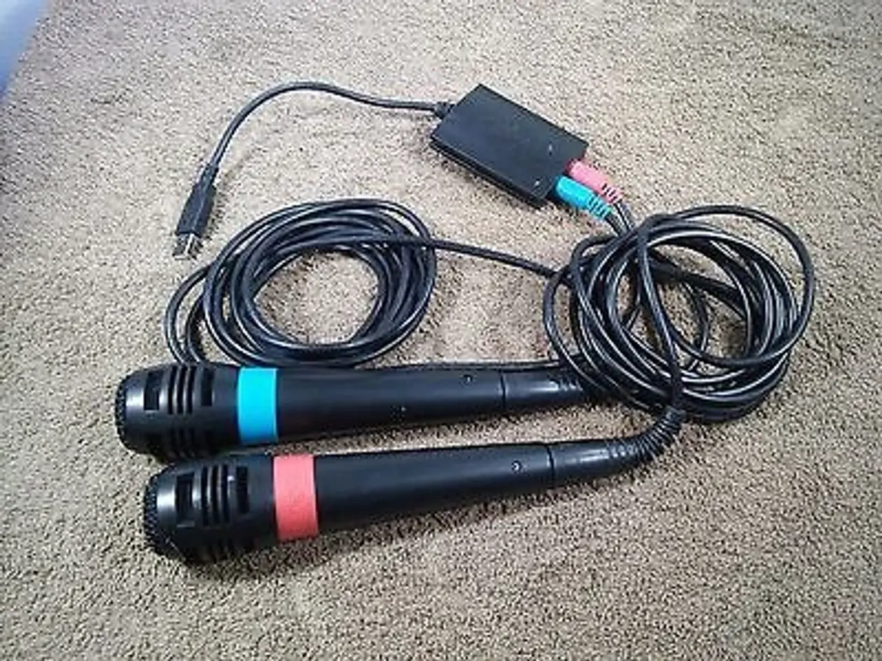 Billede 7 - Original Sony singstar mikrofoner + controller til
