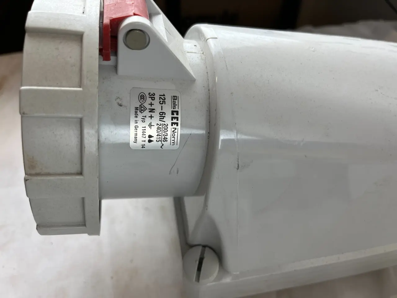 Billede 5 - Bals CEE Norm 11447 125A 5‑Pin 3P+N+E Socket IP67