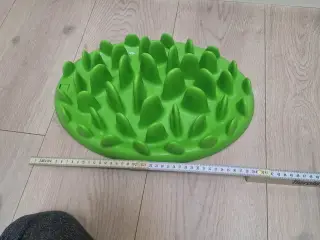 Slowfeeder + legetøj