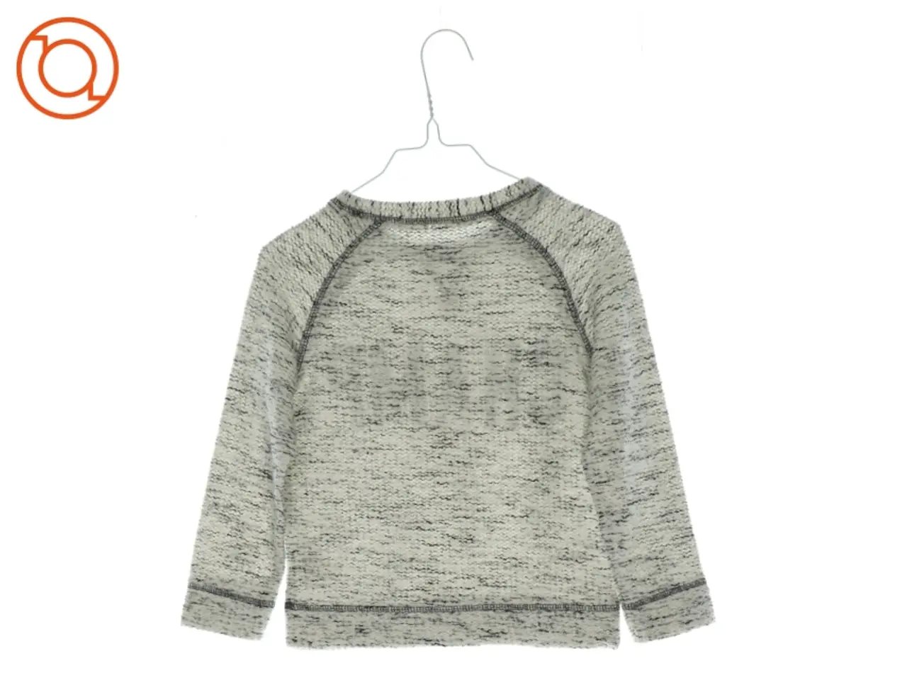 Billede 2 - Trøje med print fra H&M (str. 110/116)