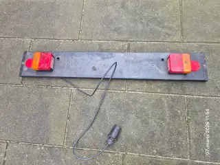 Lygtebom med 7 polet stik
