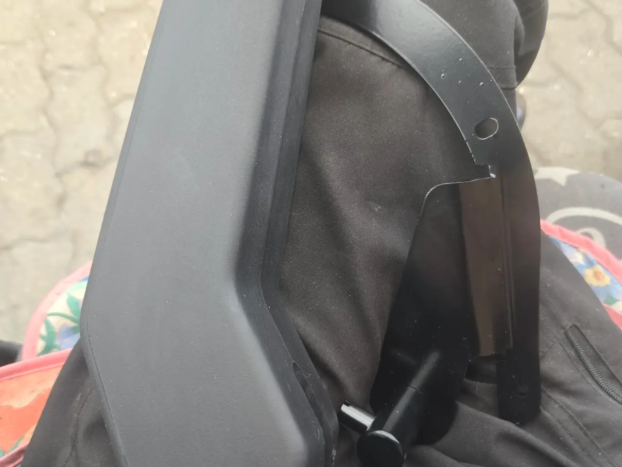 Billede 1 - Stiga Park Pro armlæn højre side
