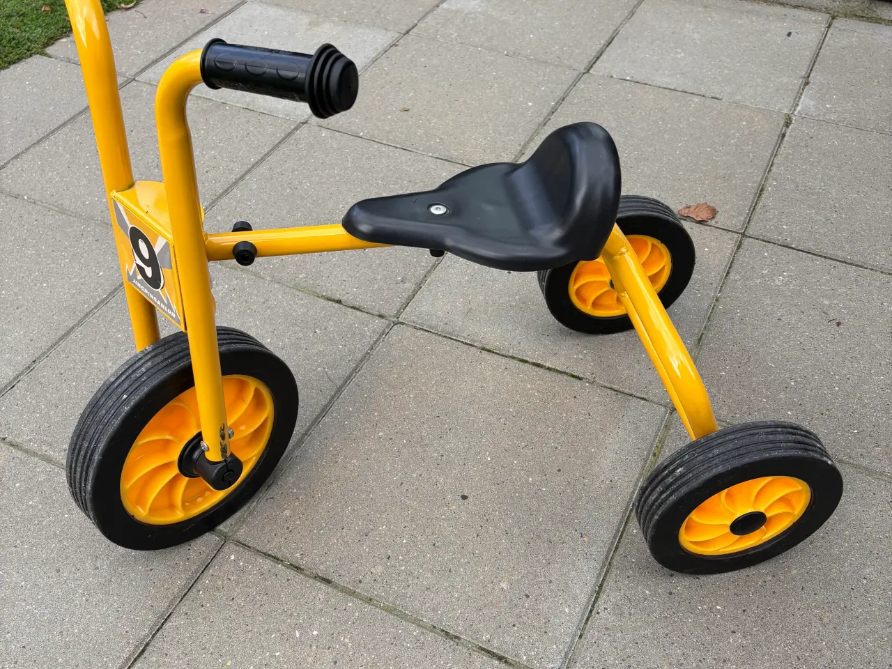 Billede 1 - Rabo trehjulet gåcykel