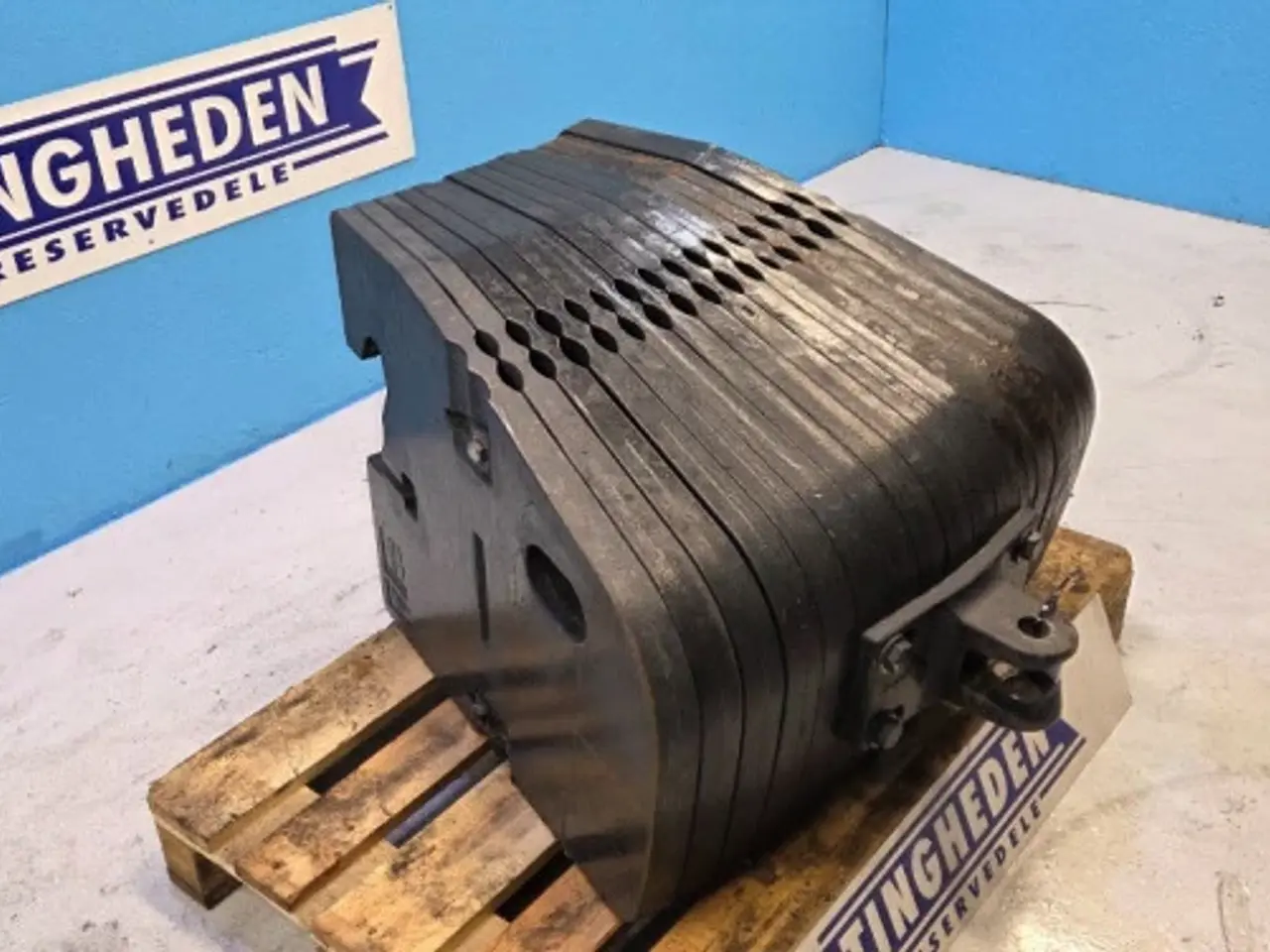 Billede 2 - New Holland T8 Frontvægt Kit 719665006