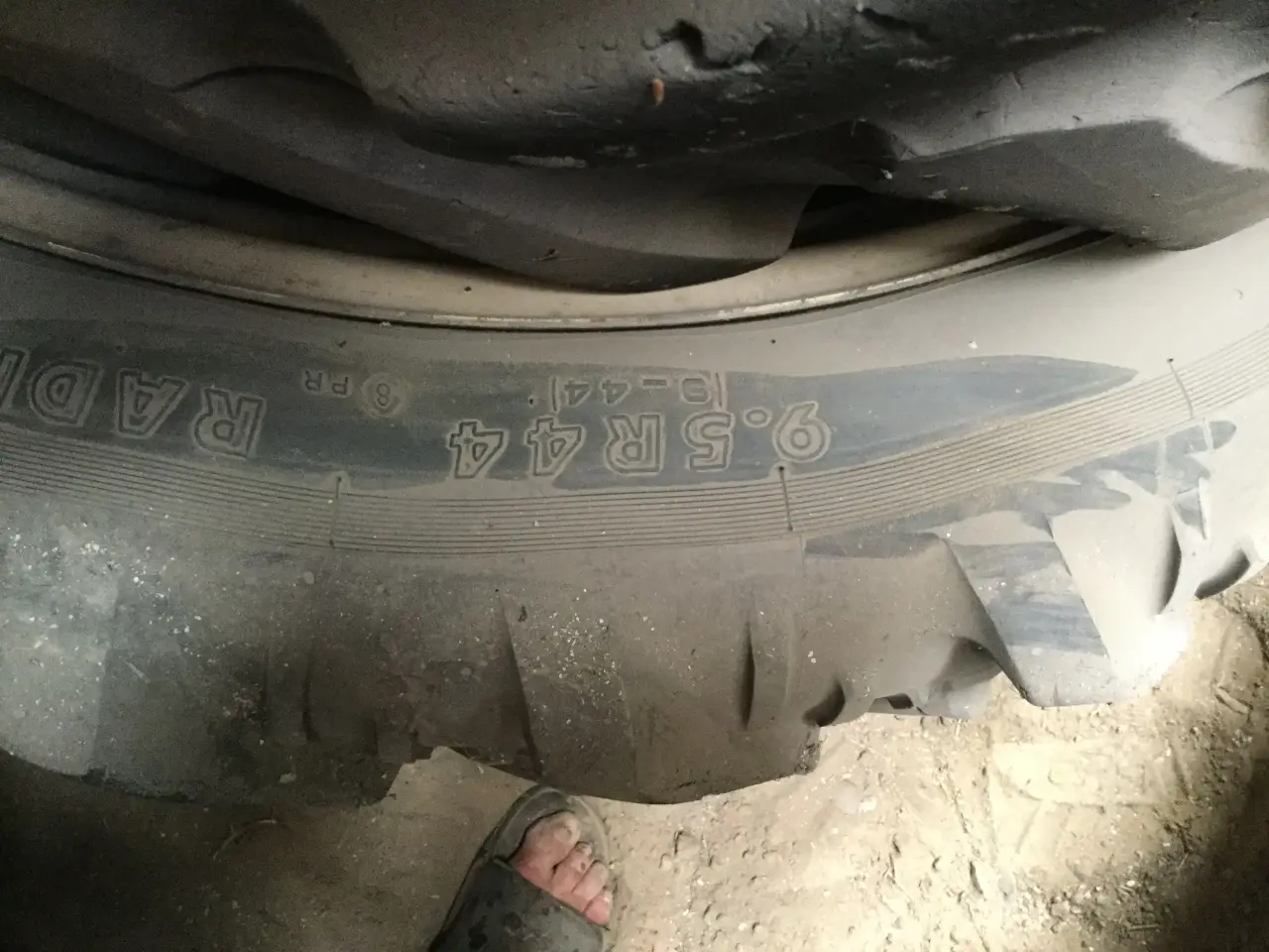 Billede 2 - 9,5R44 Kleber