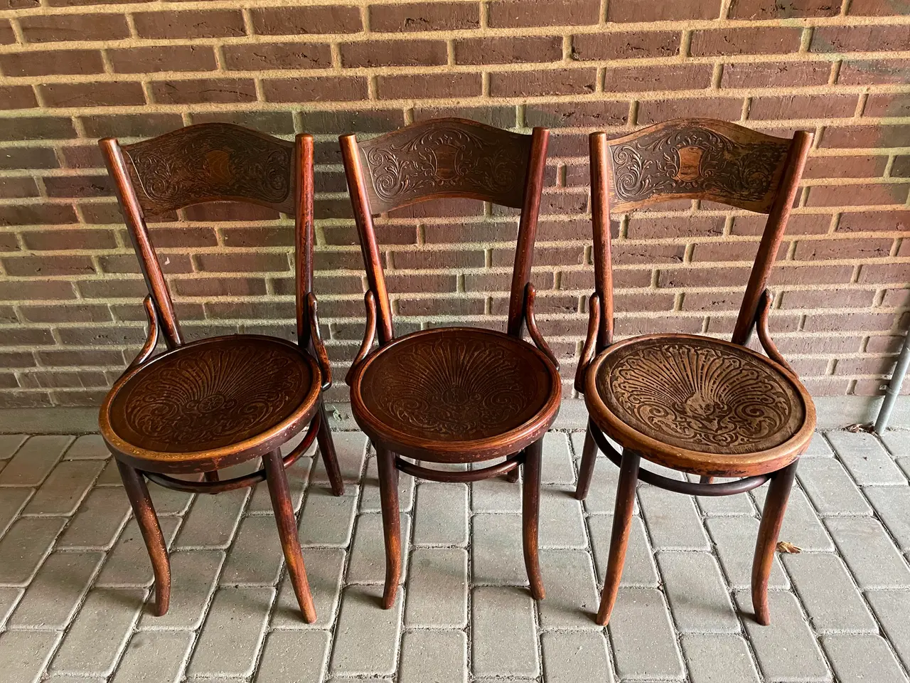 Billede 1 - Antikke wienerstole 3 stk 900kr