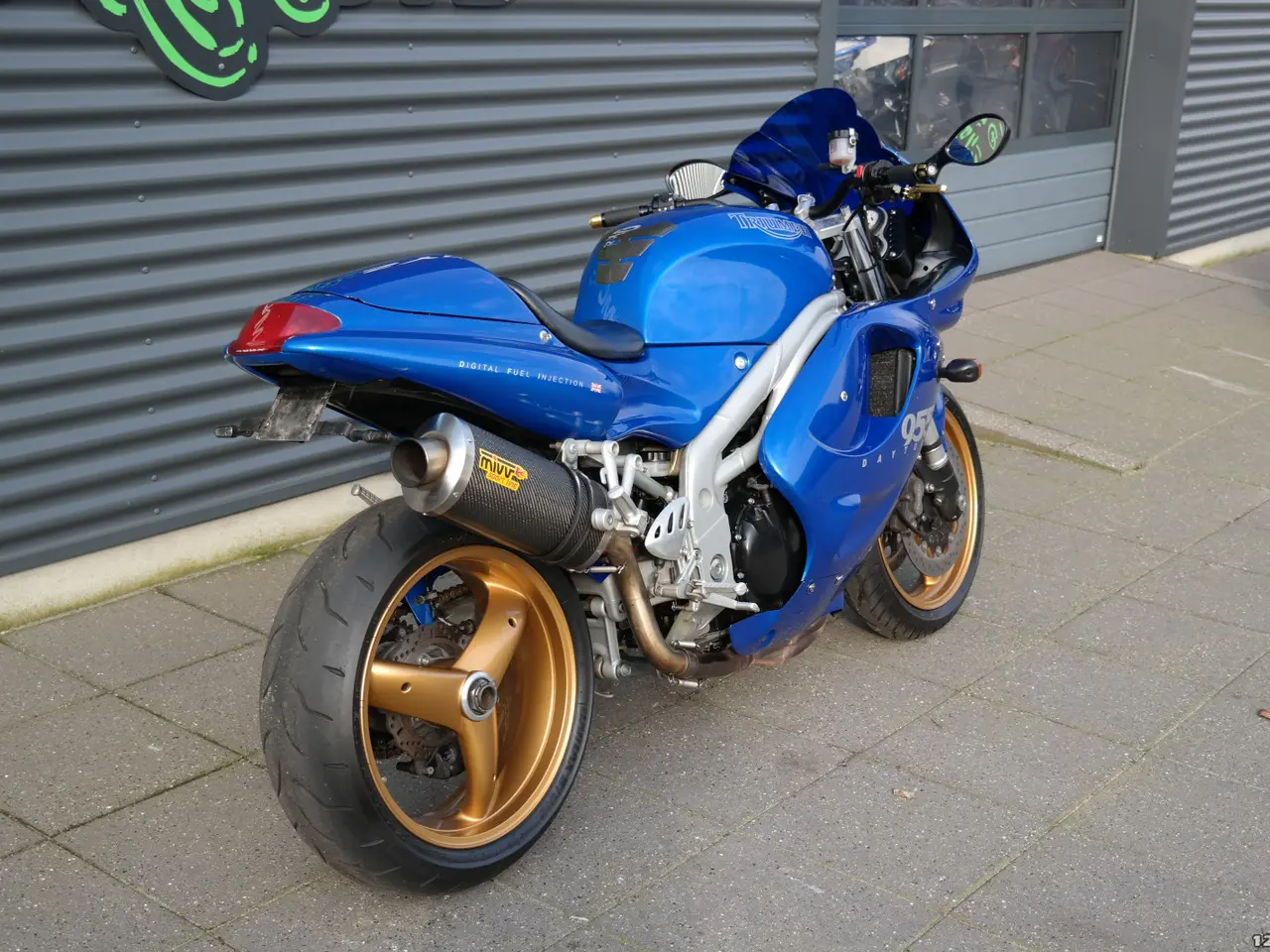 Billede 3 - Triumph Daytona 955i MC-SYD       BYTTER GERNE
