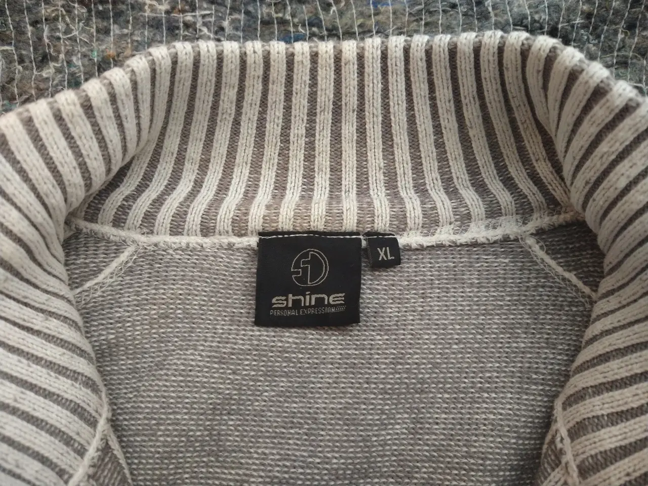Billede 3 - Sweater strik-trøje, str. XL, hvid