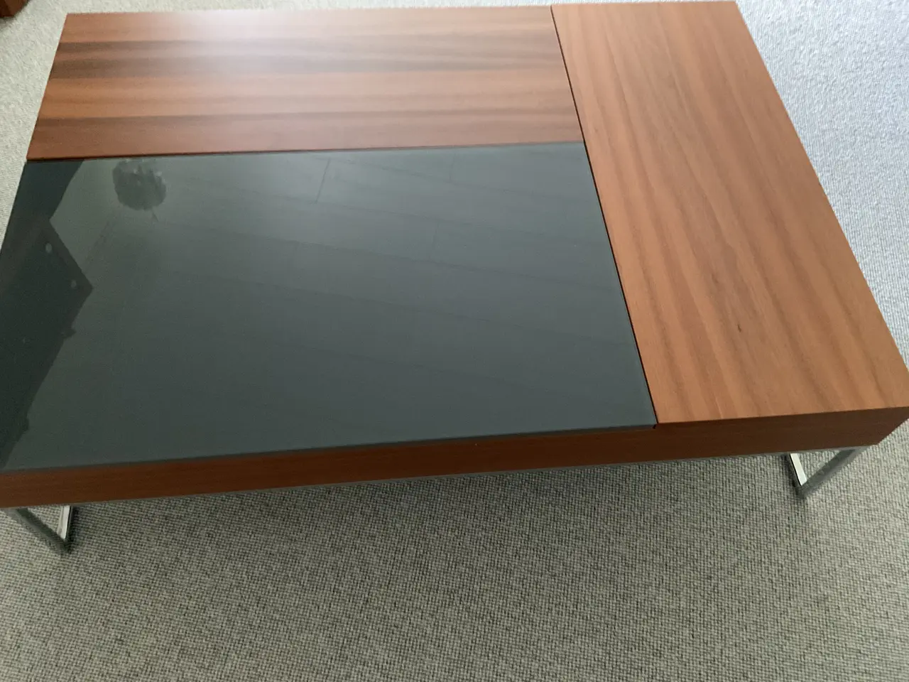 Billede 2 - Sofabord valnød med tre rum fra BoConcept