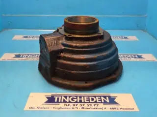 Ford 8210 Dual Power Hus E0NN7R033AB