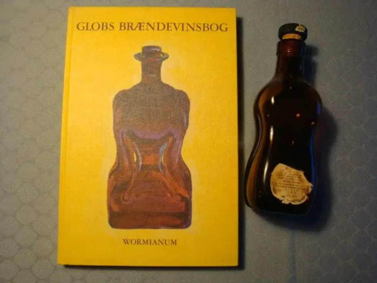 Billede 1 - Globs Brændevinsbog og original karaffel