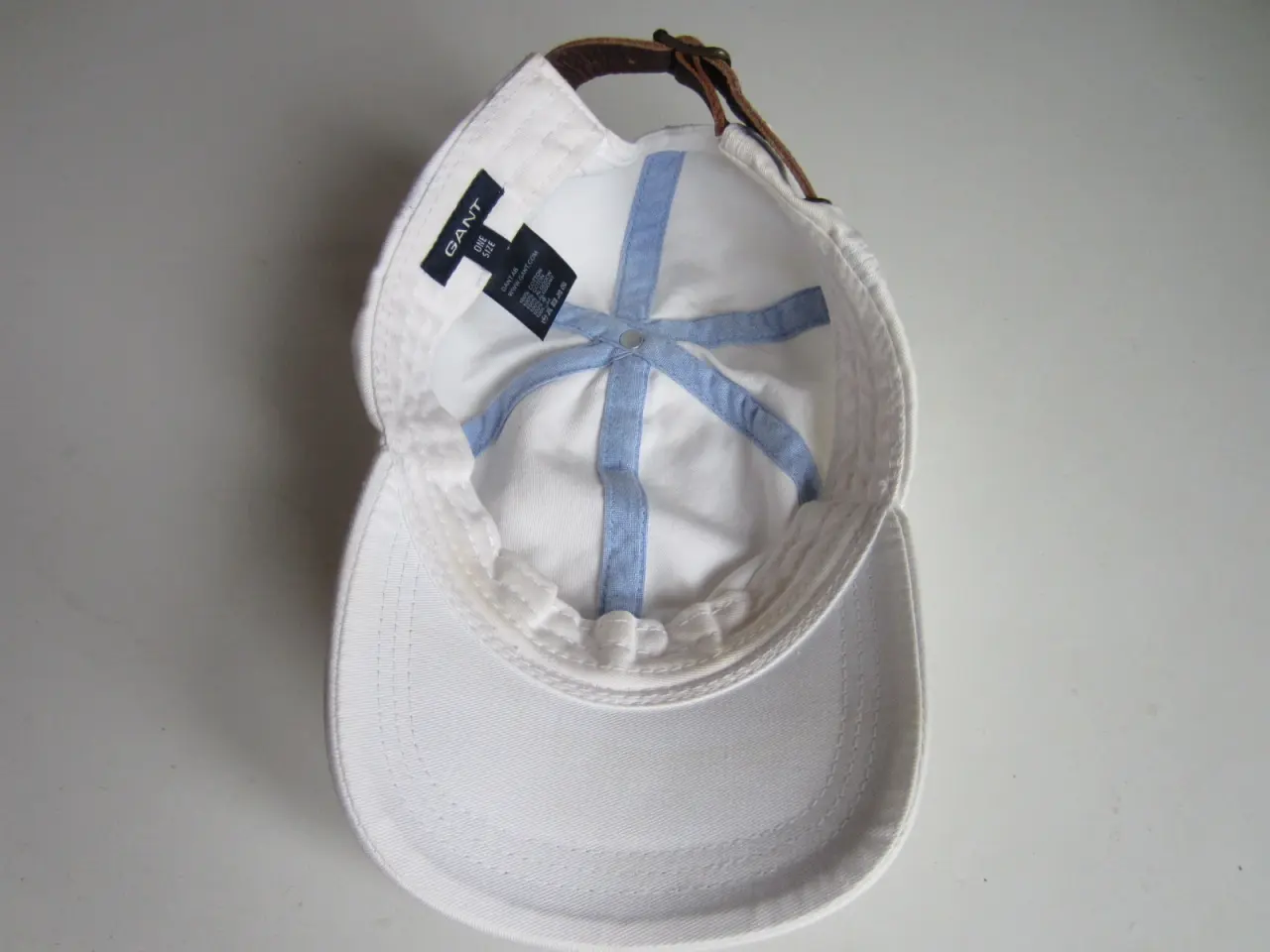 Billede 5 - GANT kasket hvid str. one size