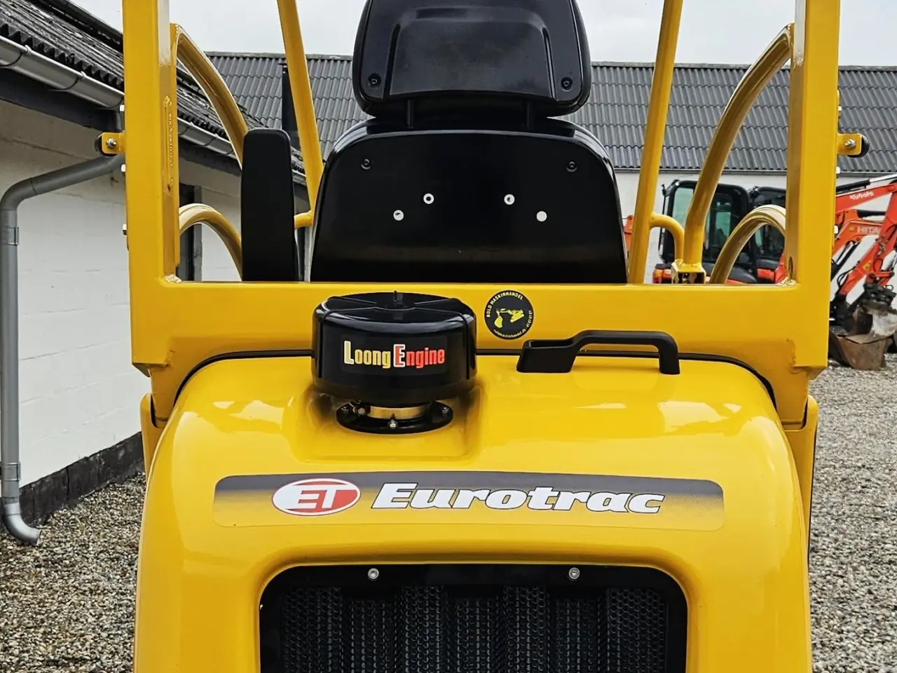 Billede 5 - Eurotrac W11 / fabriksny / skovl & gafler / Kubota motor