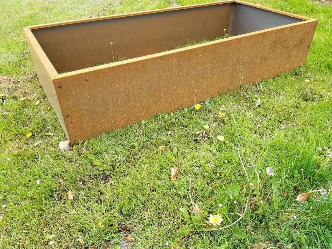 Billede 1 - Corten højbed