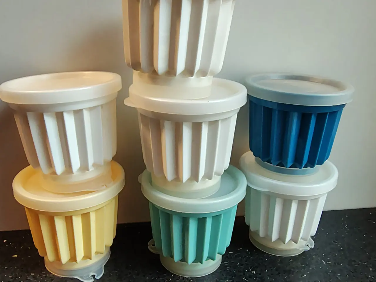 Billede 13 - Tupperware forskelligt