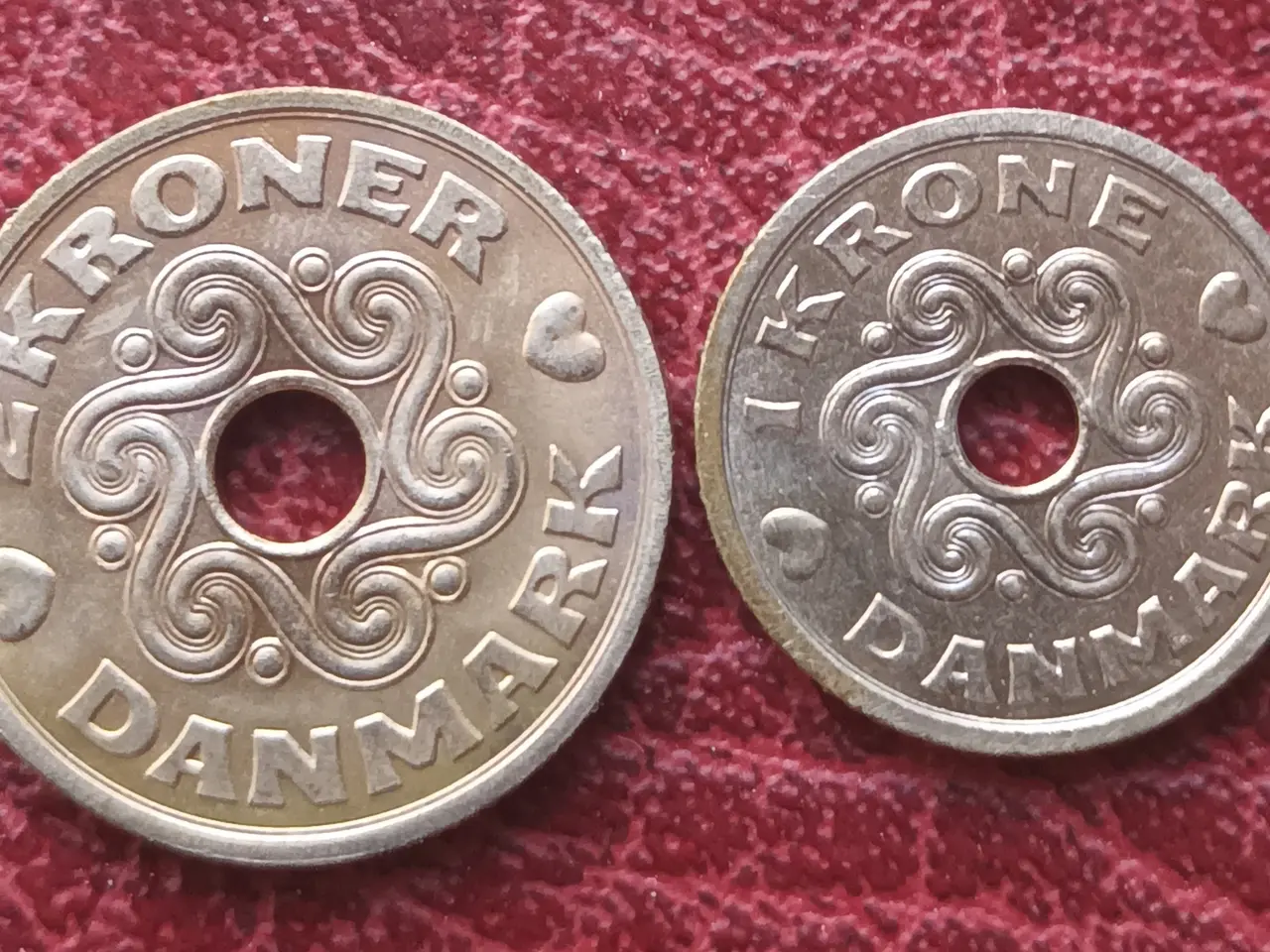 Billede 2 - Prøvemønter 1 + 2 kr 1990