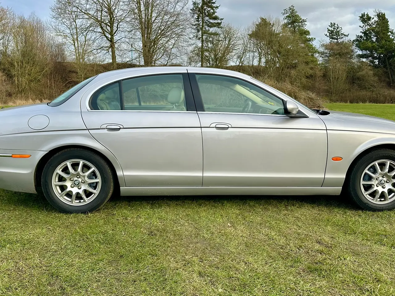 Billede 6 - Jaguar S-Type 2.0 V6 – Komfort, stil og køreglæde