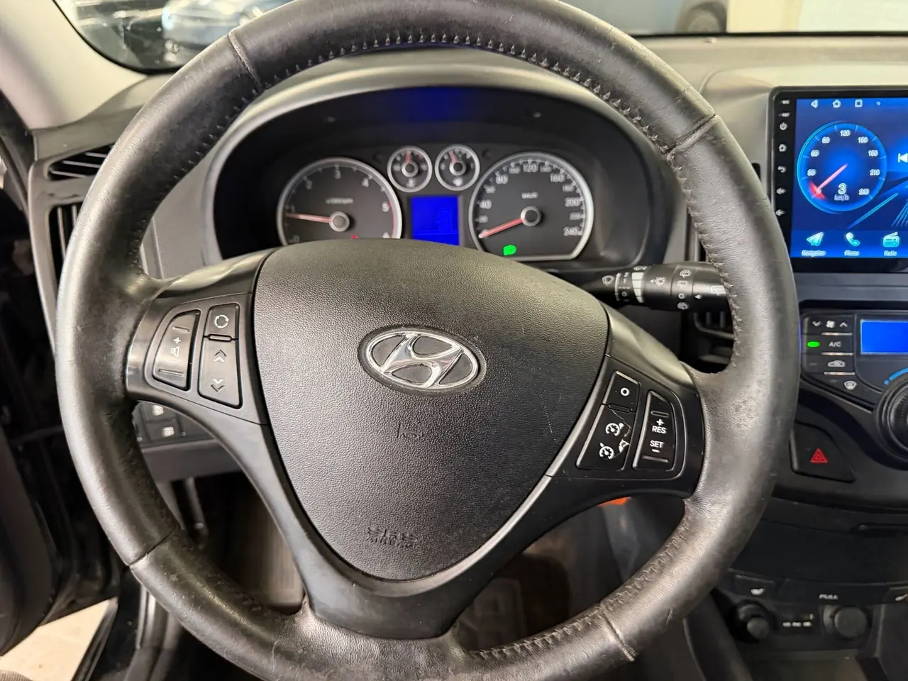 Billede 10 - Hyundai i30 1,6 CRDI 90 FL 90HK Stc