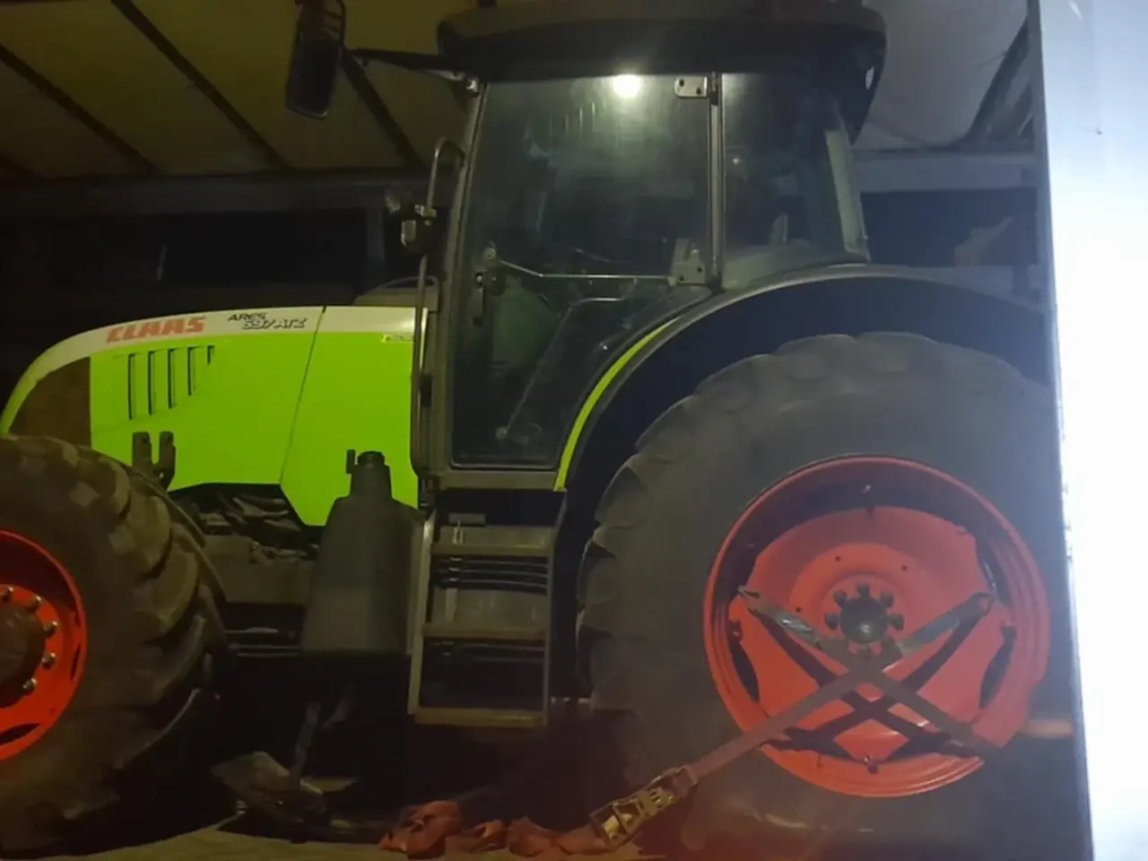 Billede 11 - Traktor