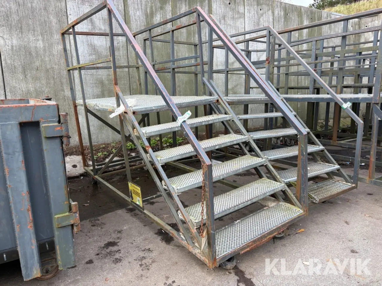 Billede 2 - Arbejdesplatform med trapper 1 styk