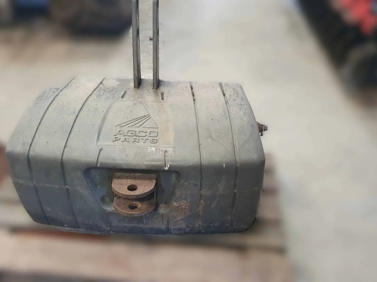 Billede 1 - Vægtklods - Frontvægt - AGCO