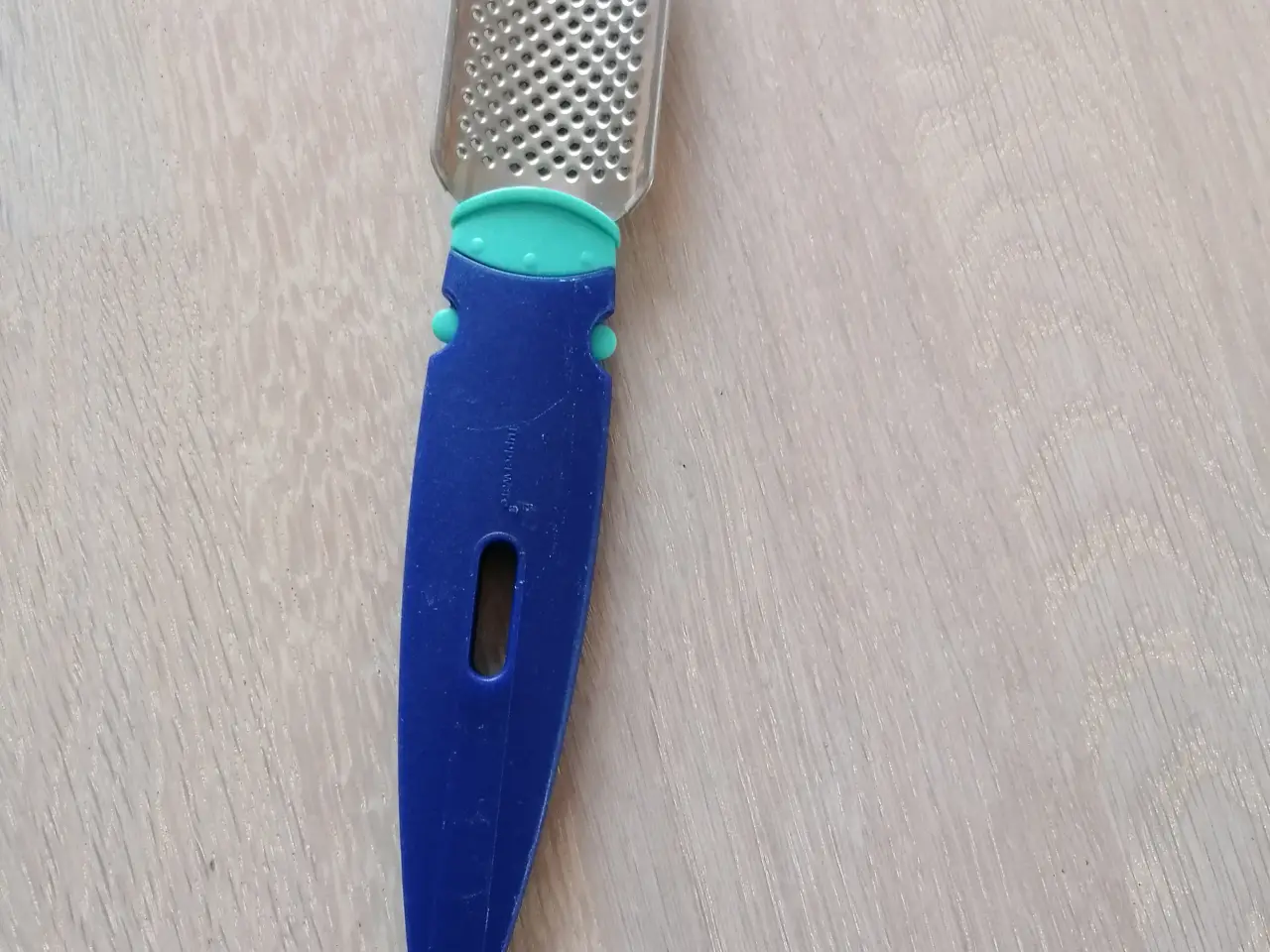 Billede 2 - Tupperware lille rivejern