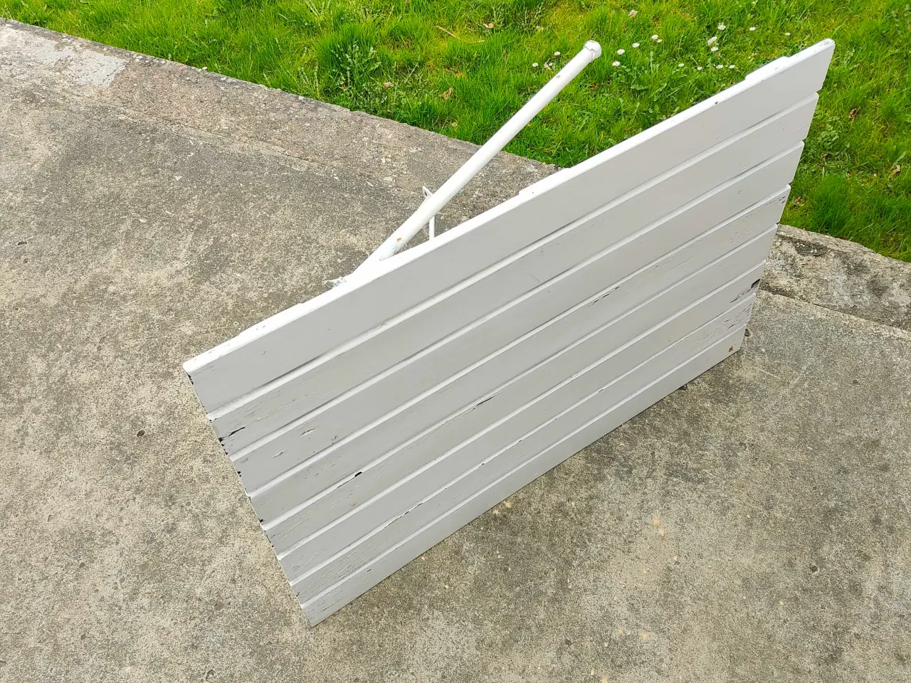 Billede 7 - Charmerende retro havebord